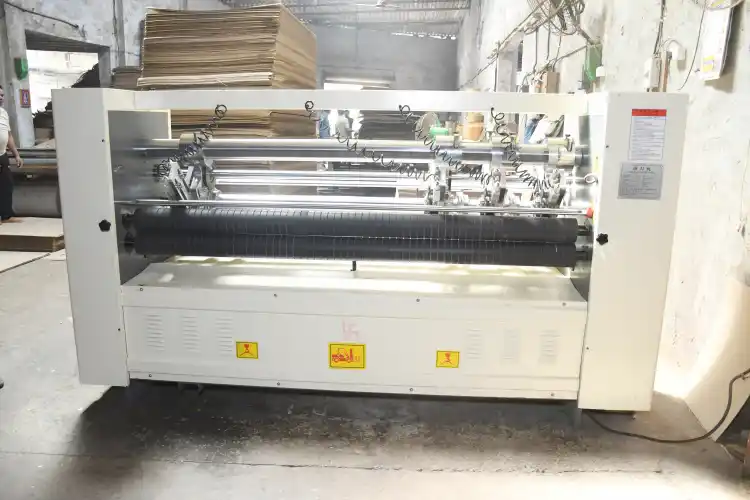 THIN BLADE SLITTER SCORER MACHINE